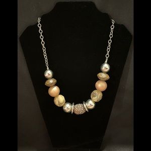 3 for $18 🎁 Necklace bronze, taupe & silver chunky beads